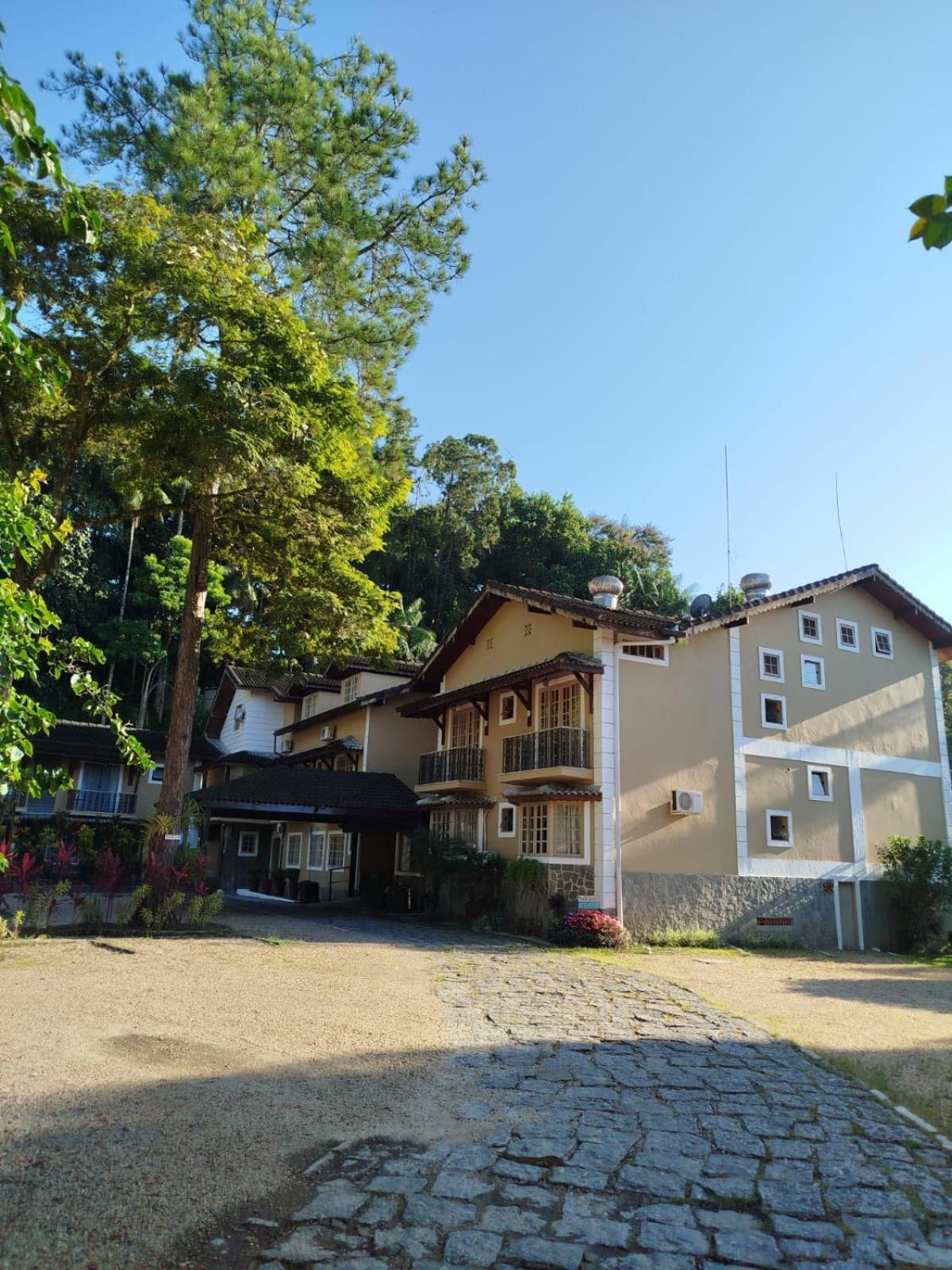 Hotel Rio Penedo 3*